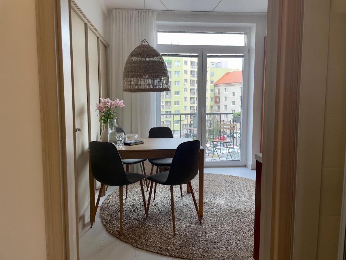 Sweet Home By Zoom Apartments Bratislava Luaran gambar